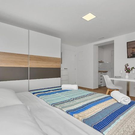 Guesthouse Lara Makarska Kültér fotó