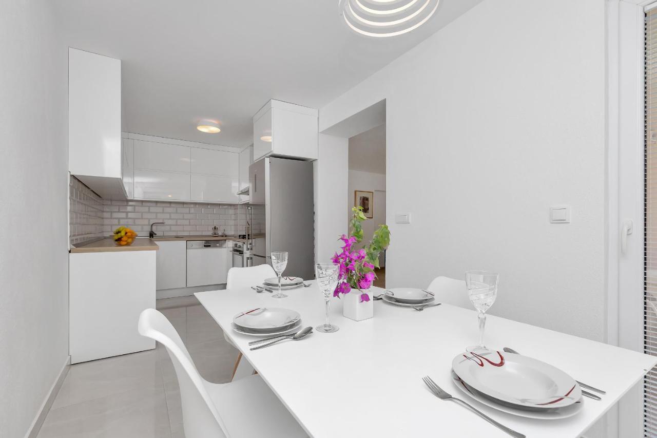 Guesthouse Lara Makarska Kültér fotó