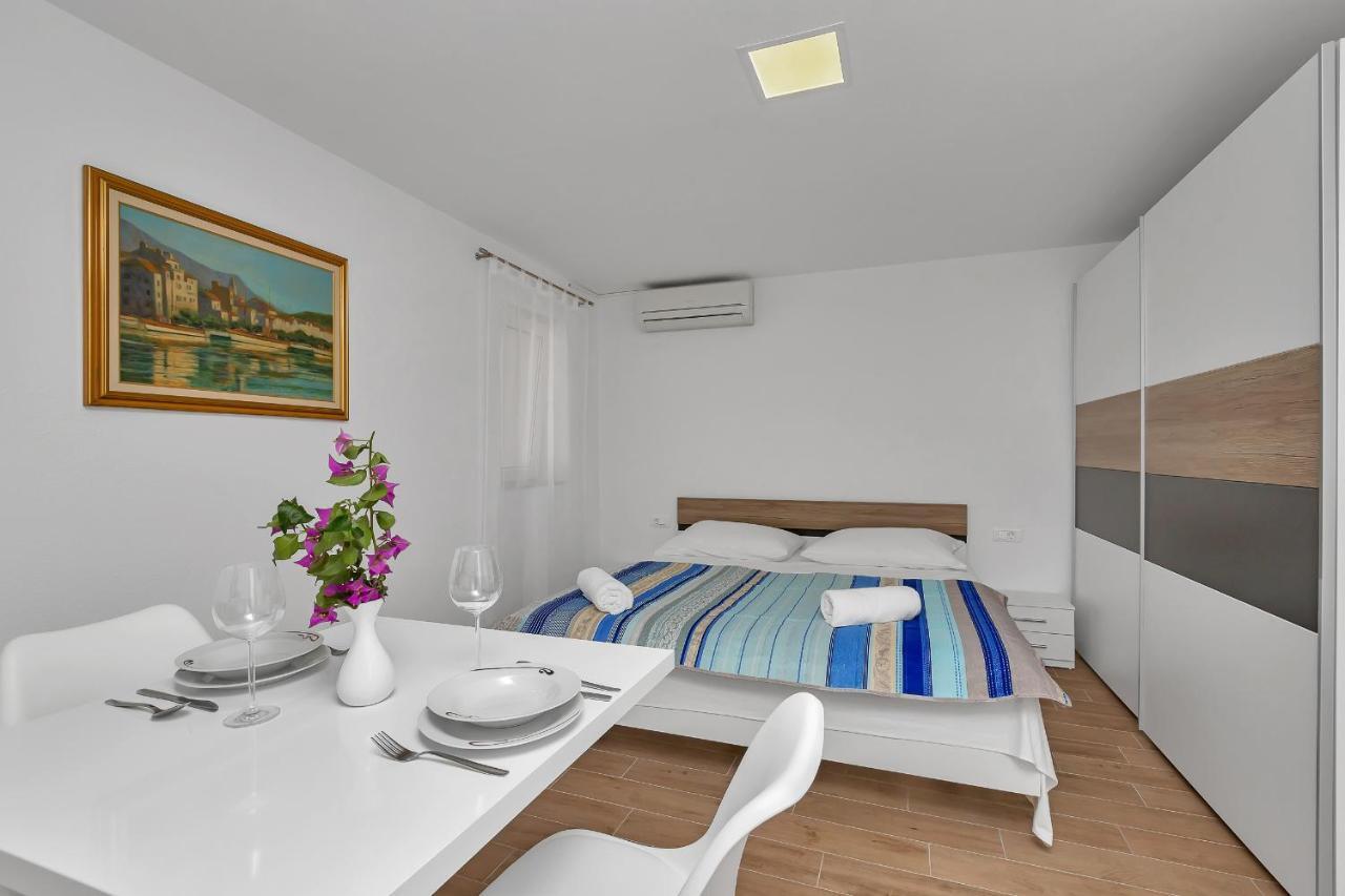 Guesthouse Lara Makarska Kültér fotó
