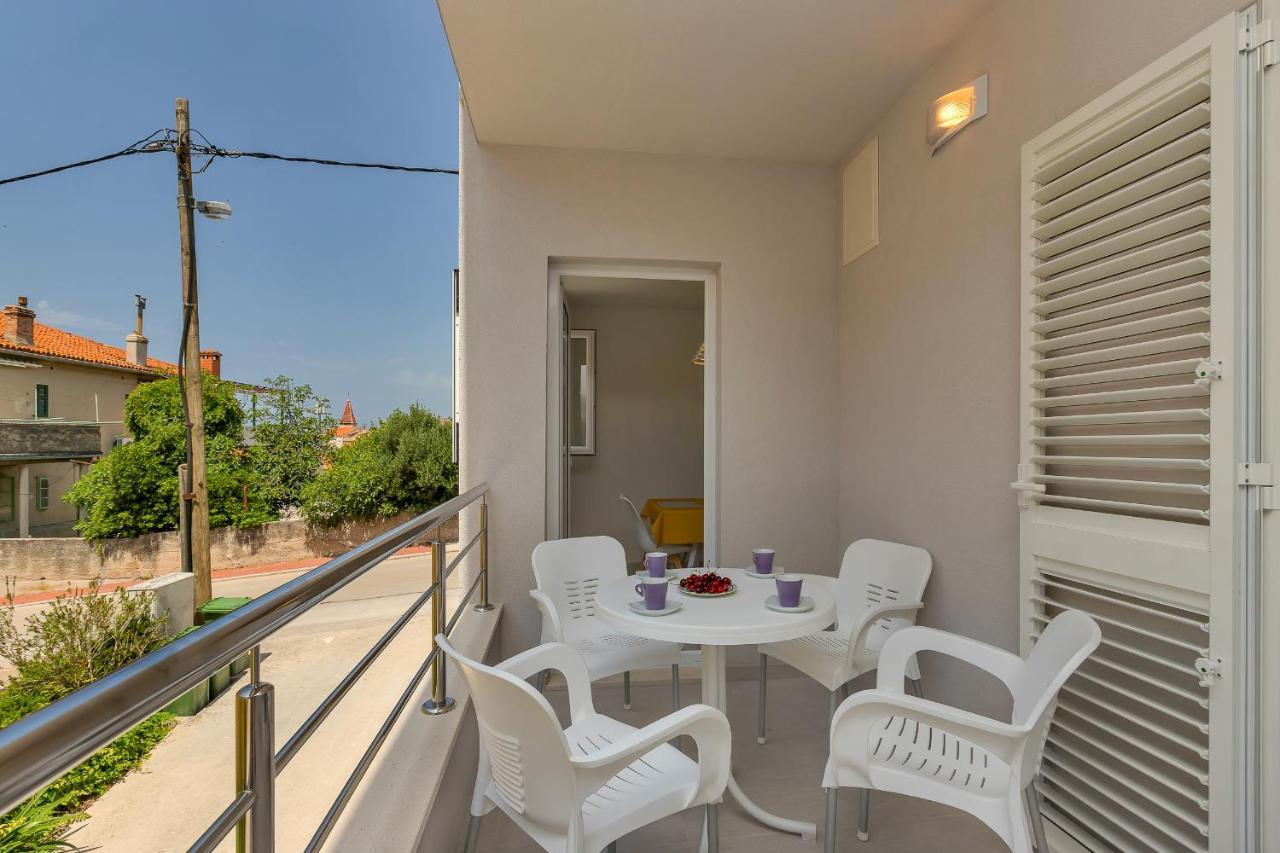Guesthouse Lara Makarska Kültér fotó